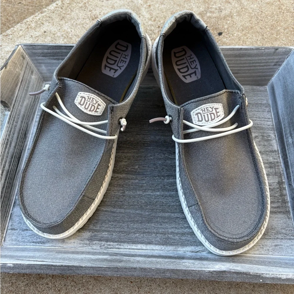 Hey Dude! NWOT Glitter Women’s Wendy Metallic Casual Shoe in Charcoal Size 10 - Picture 4 of 11